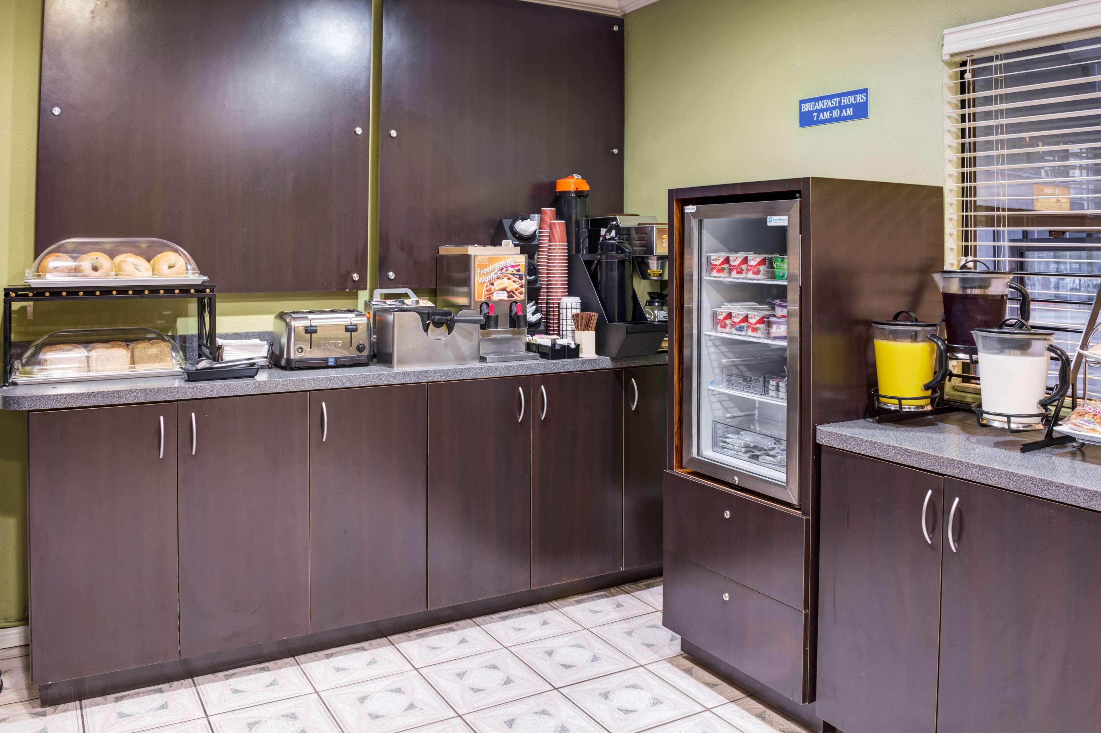 Hotel Surestay By Western Beverly Hills West La 3*