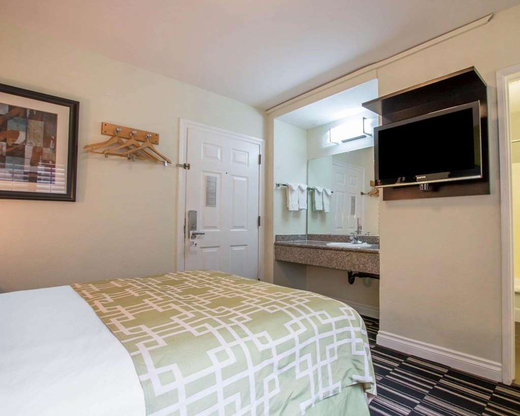Surestay By Western Beverly Hills West La Hotel