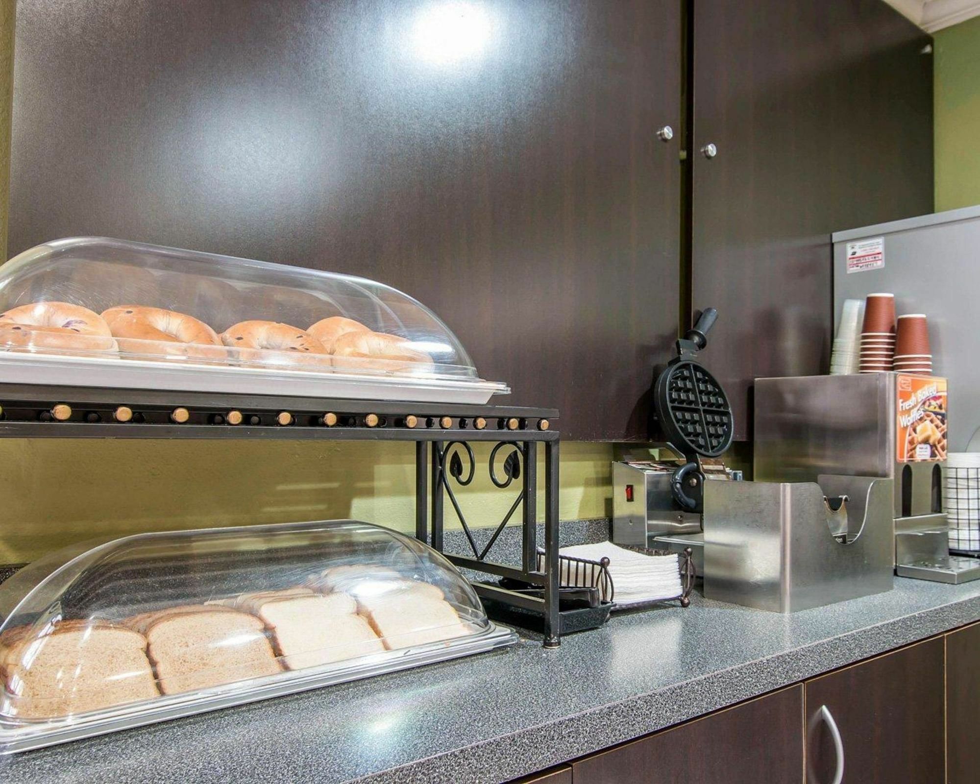 Surestay By Western Beverly Hills West La Hotel Los Ángeles